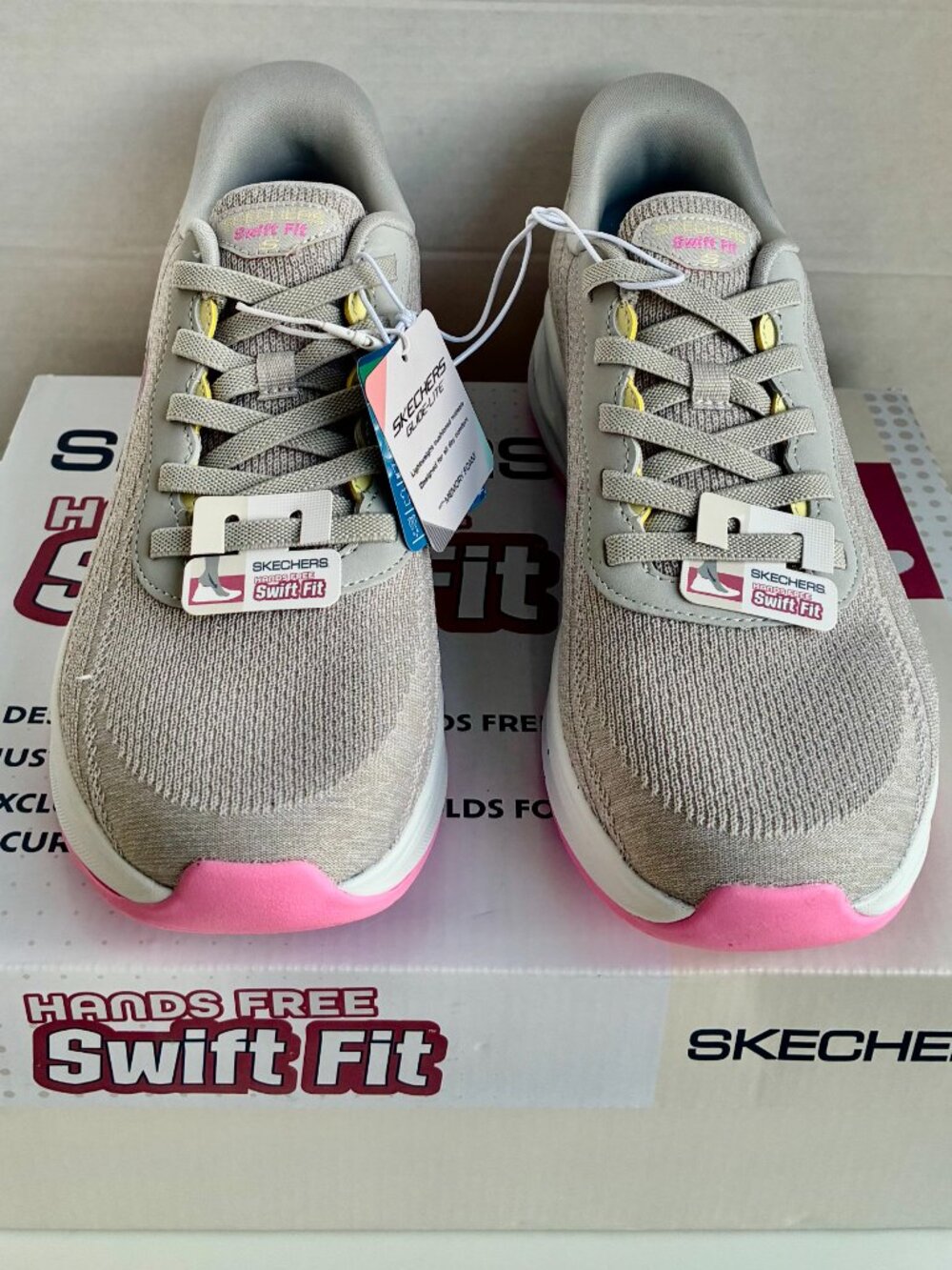 Skechers - Hands Free Swift Fit - Women's 8 - Light Gray - 79350S - NEW (NIB)